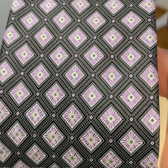 Ike Behar & Joseph Abboud NWT 100% Silk NEW Neck Ties Geometric & Striped - Picture 3 of 7